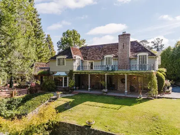 Califonia two story traditional